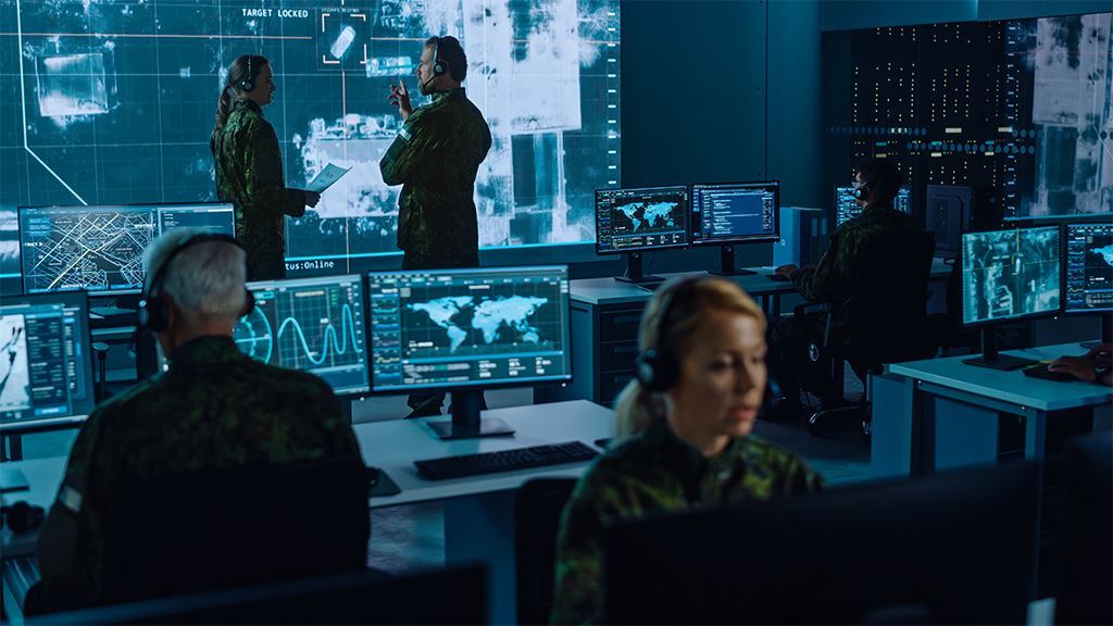 Military people at computer